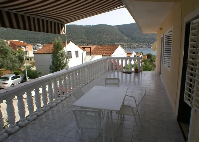 By The Sea Grebastica, - 4207 Sibenik